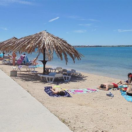 Family Oasis Apartment Zukve Vrsi Dış mekan fotoğraf