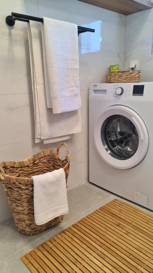 Family Oasis Apartment Zukve Vrsi Dış mekan fotoğraf