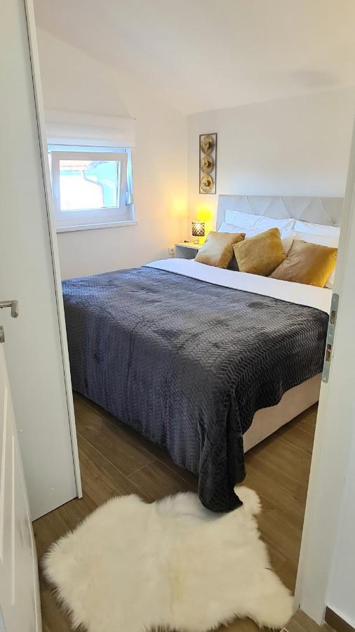 Family Oasis Apartment Zukve Vrsi Dış mekan fotoğraf